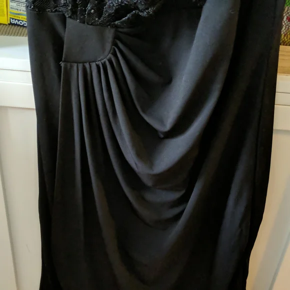 Dress - Picture 4 of 8
